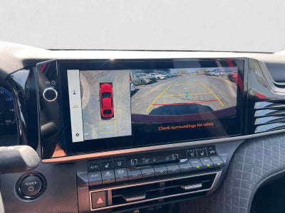 2026 Toyota Camry XLE AWD (Natl)