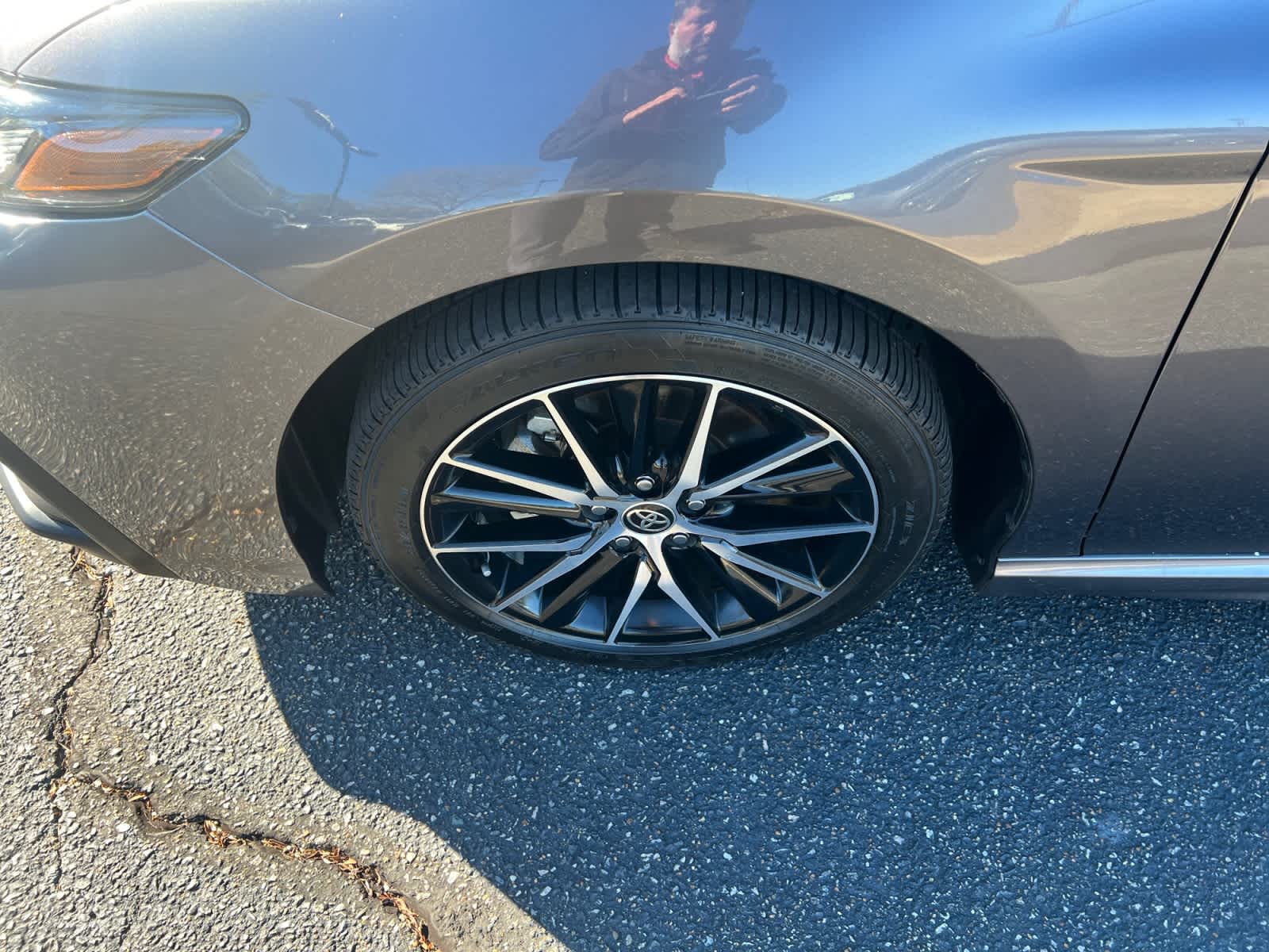 2023 Toyota Camry SE Auto (SE)