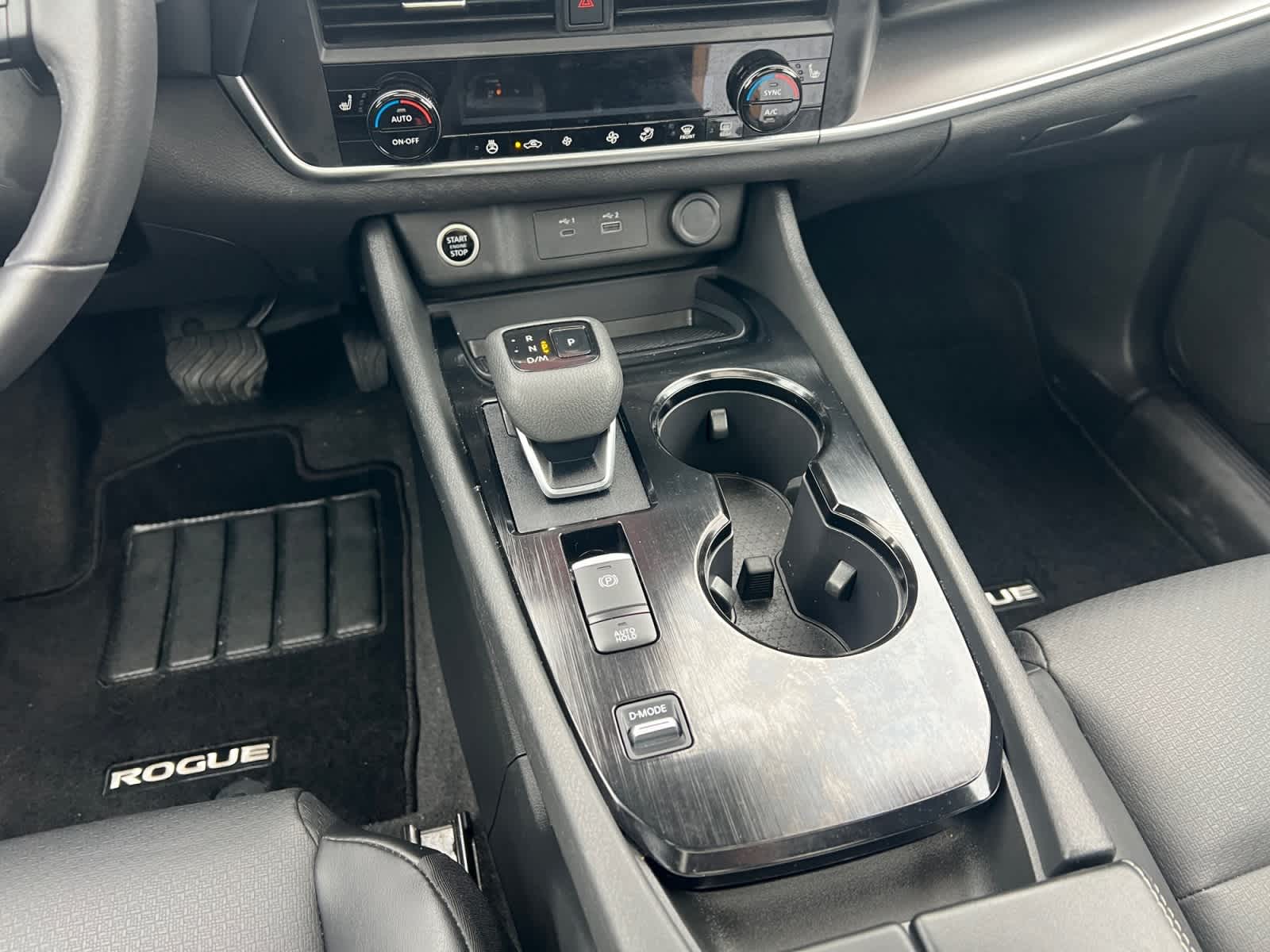 2023 Nissan Rogue FWD SV