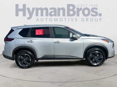 2025 Nissan Rogue SV