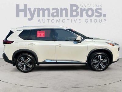 2022 Nissan Rogue SL