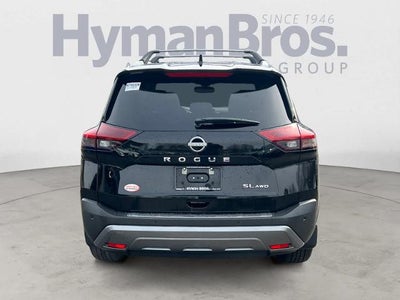 2022 Nissan Rogue SL