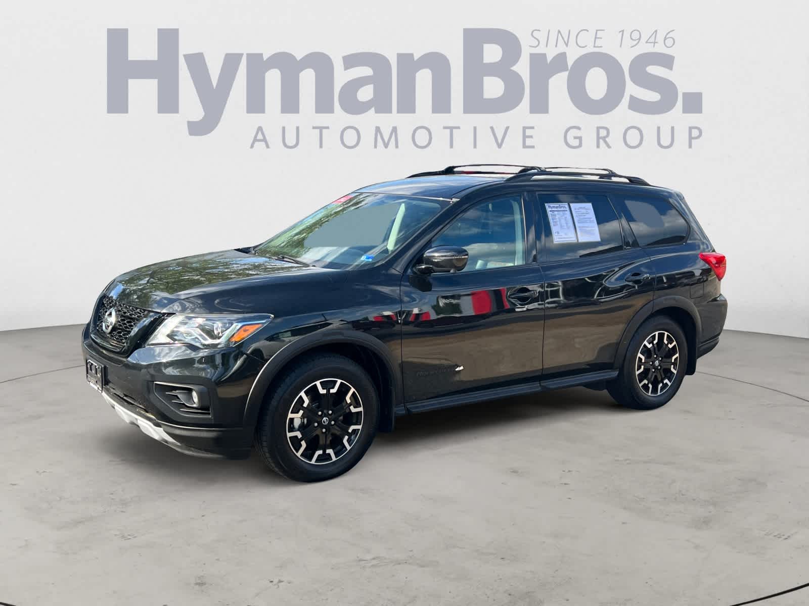2020 Nissan Pathfinder 4x4 SL