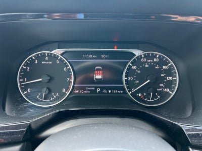 2022 Nissan Pathfinder SV