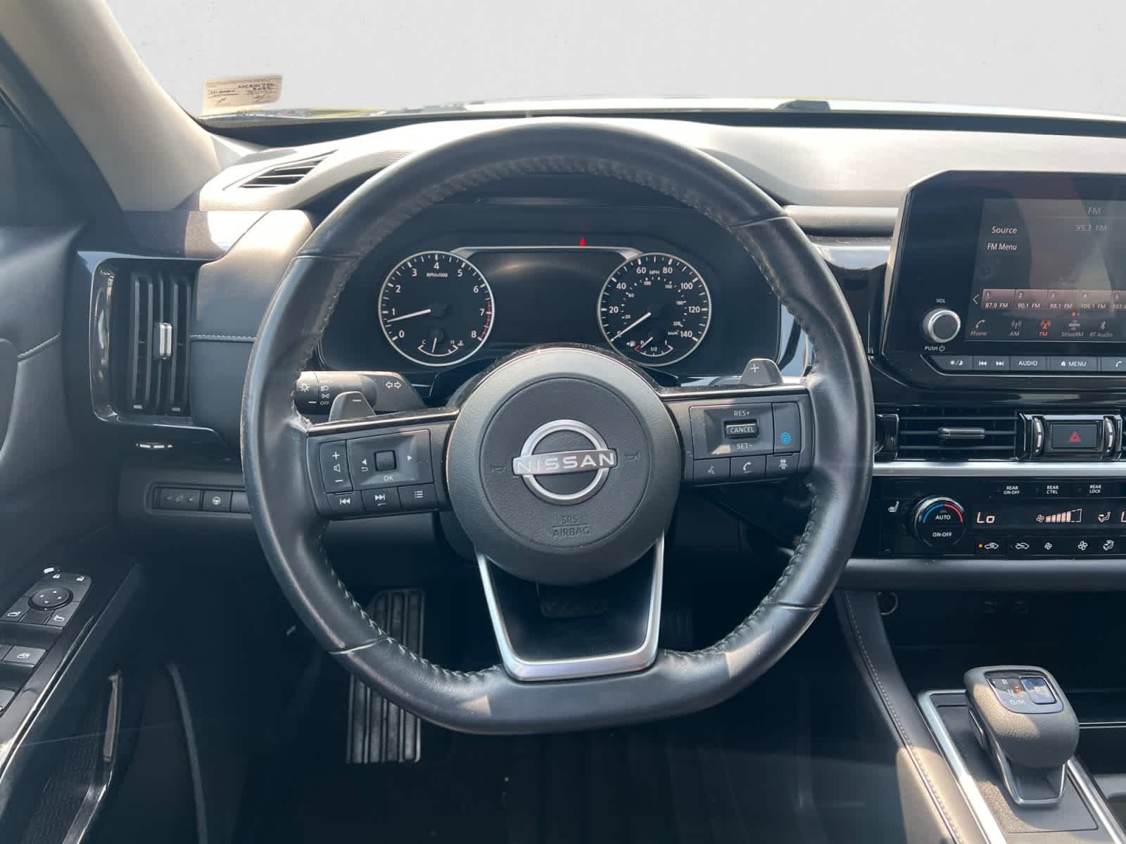 2022 Nissan Pathfinder SV 4WD