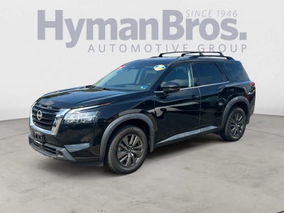 2022 Nissan Pathfinder SV 4WD