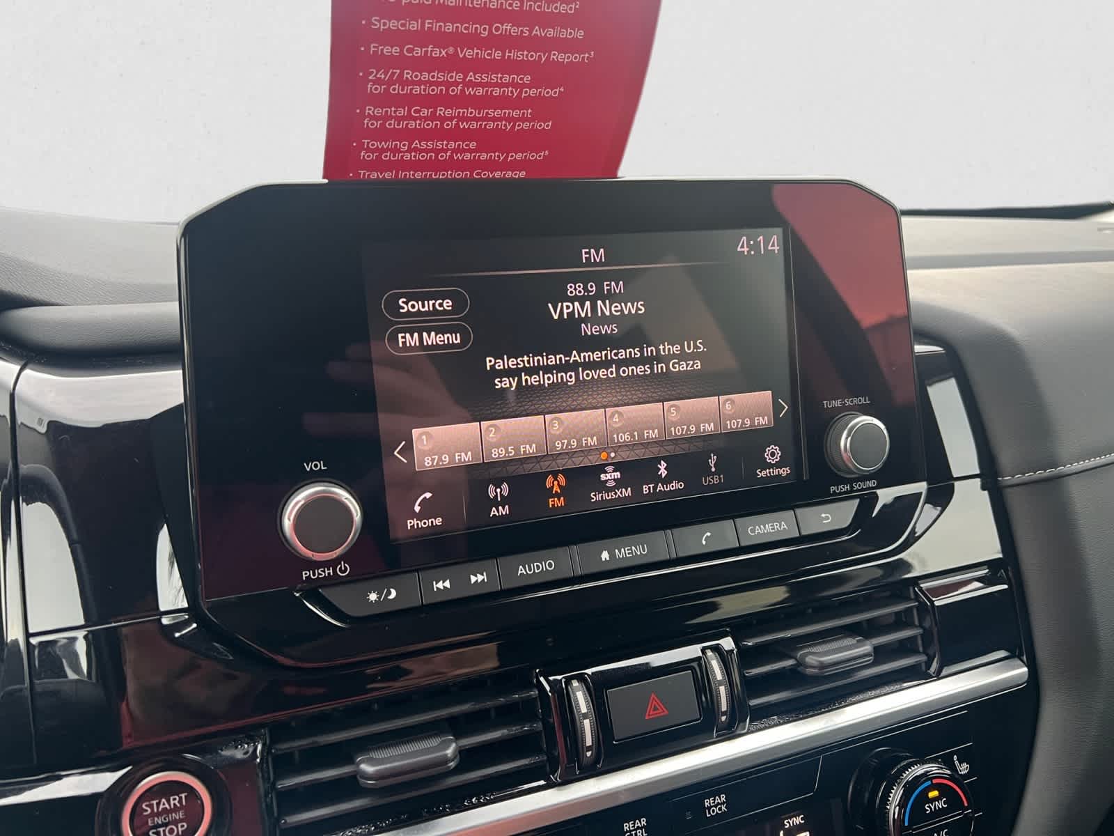 2022 Nissan Pathfinder SV