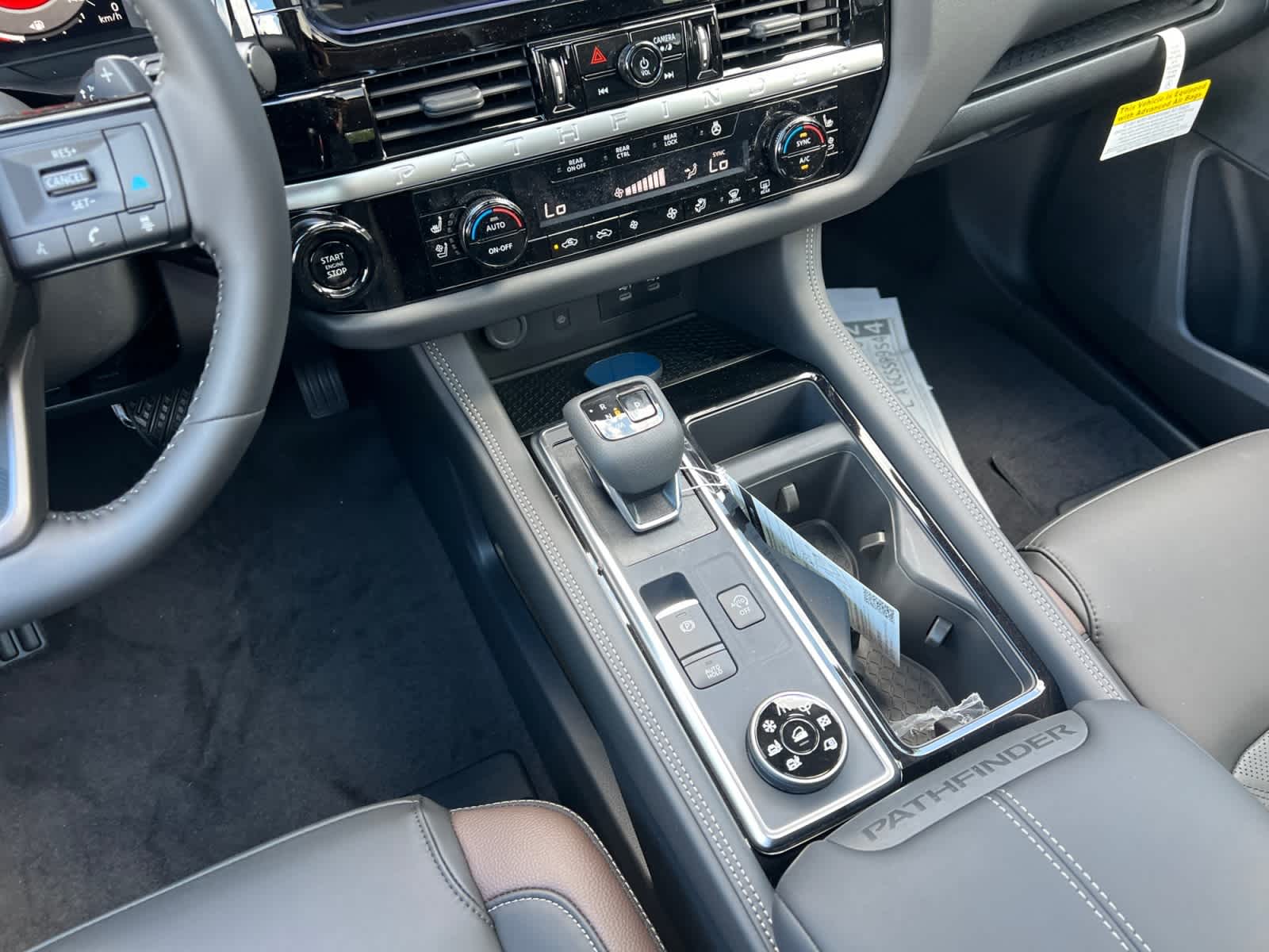 2026 Nissan Pathfinder Platinum 4WD