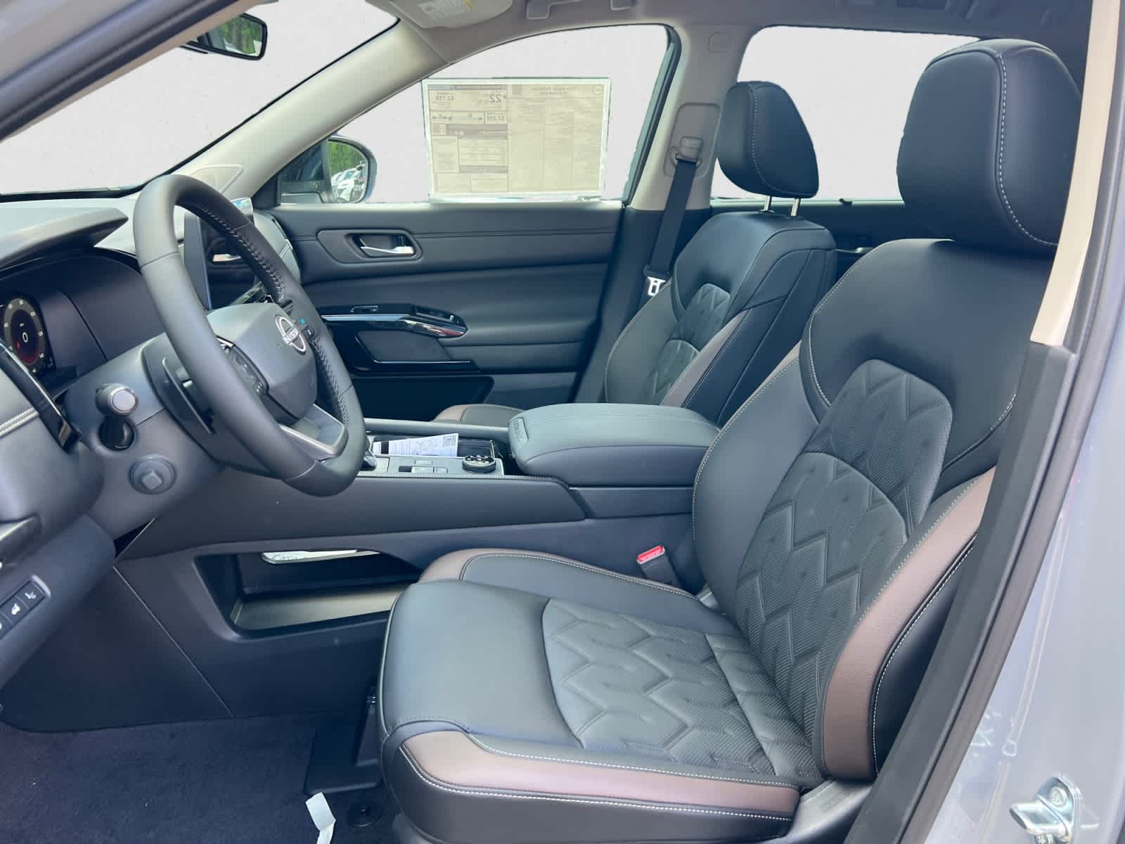2026 Nissan Pathfinder Platinum 4WD