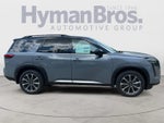 2026 Nissan Pathfinder Platinum 4WD