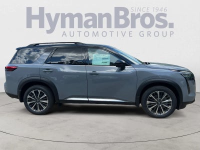 2026 Nissan Pathfinder Platinum 4WD