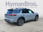 2026 Nissan Pathfinder Platinum 4WD