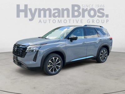 2026 Nissan Pathfinder Platinum 4WD
