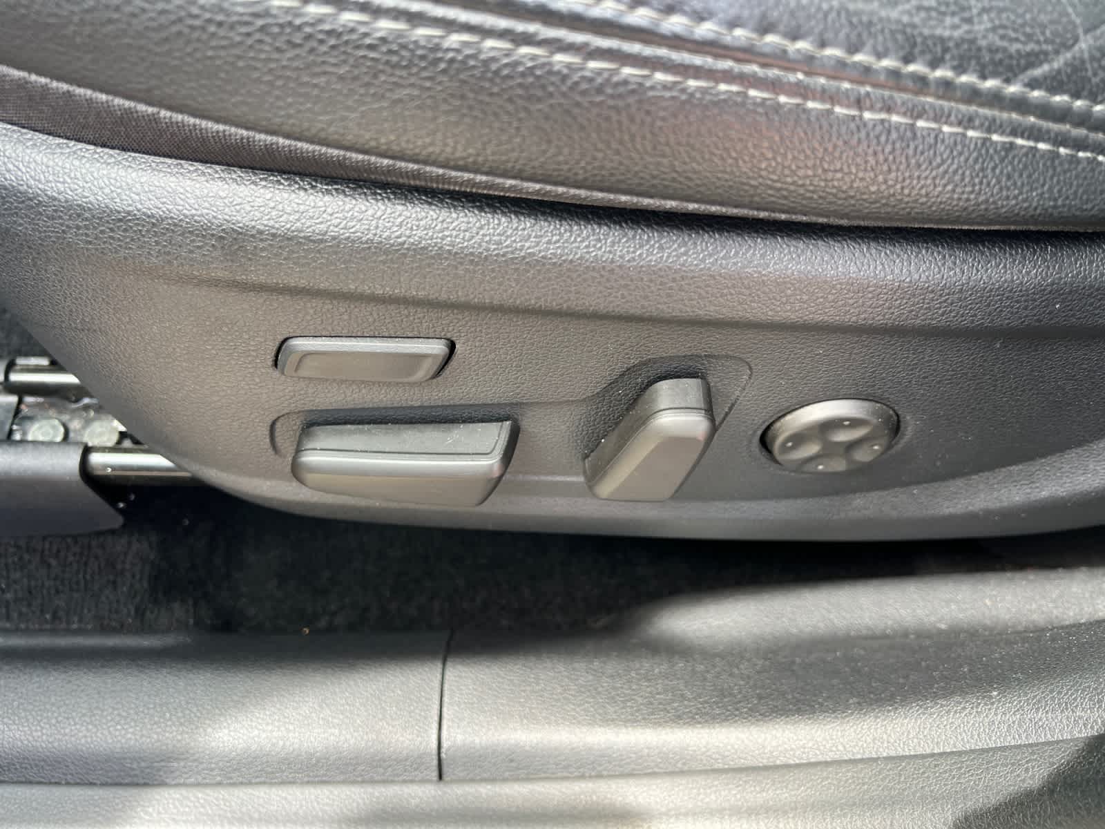 2020 Hyundai SANTA FE Limited 2.4L Auto AWD