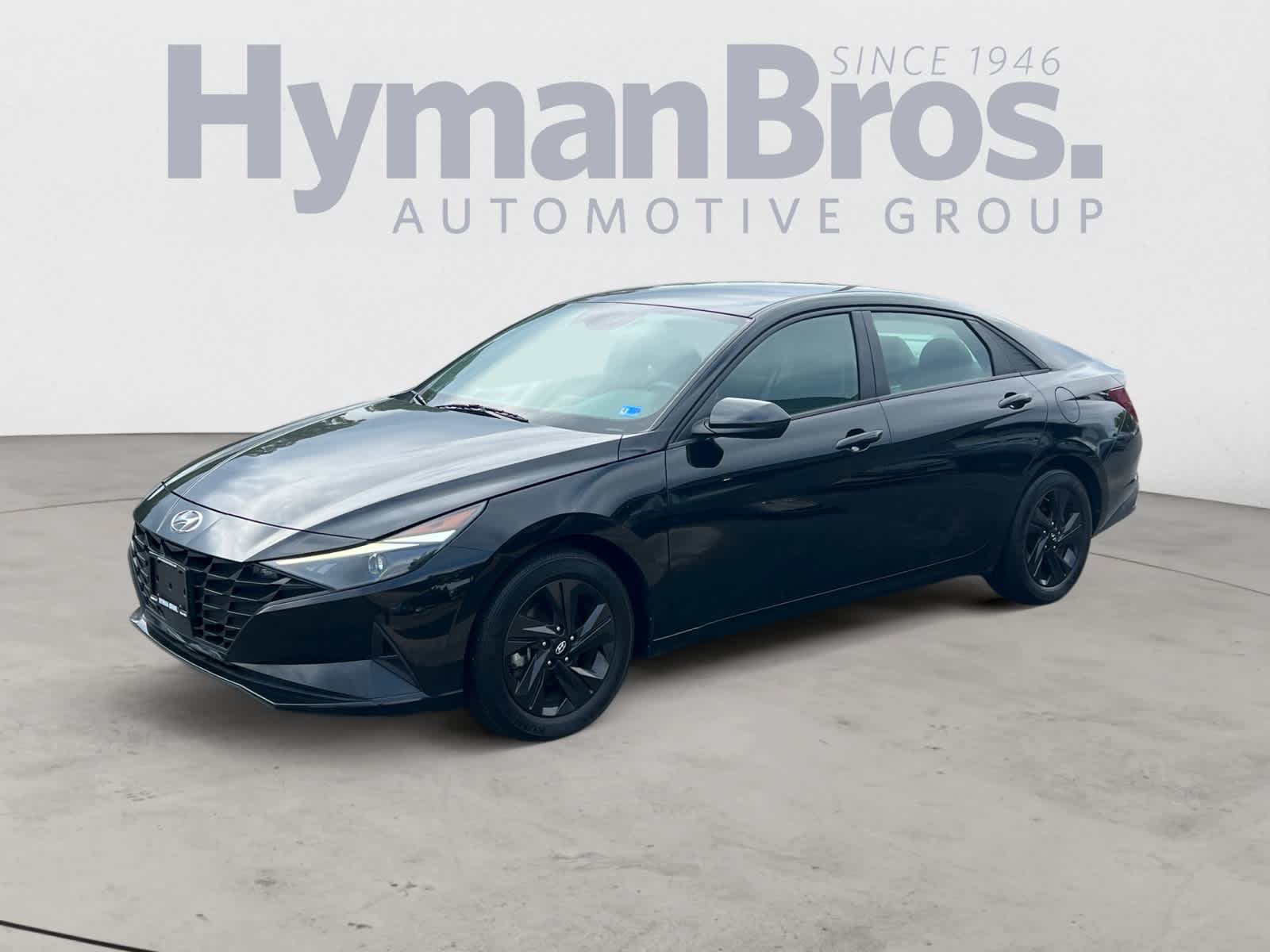 2022 Hyundai ELANTRA SEL IVT