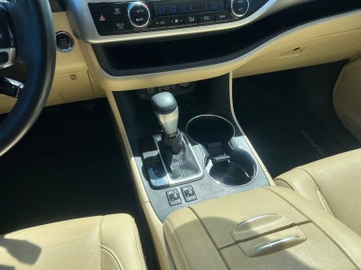 2019 Toyota Highlander XLE V6 AWD (Natl)