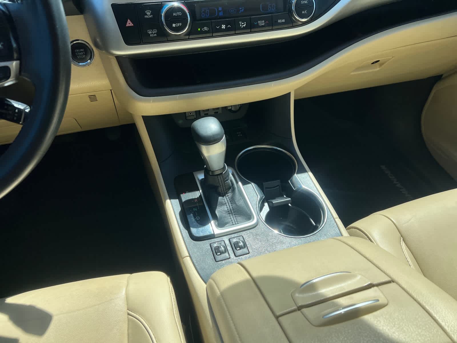 2019 Toyota Highlander XLE V6 AWD (Natl)