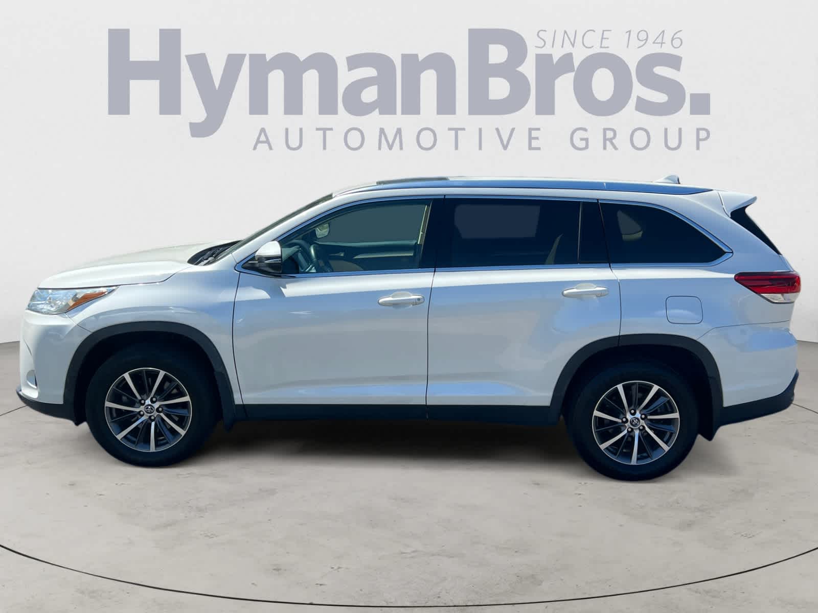 2019 Toyota Highlander XLE V6 AWD (Natl)