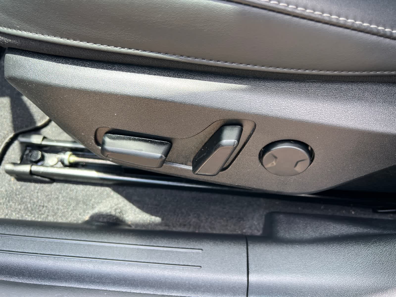 2025 Kia EV6 Light Long Range RWD
