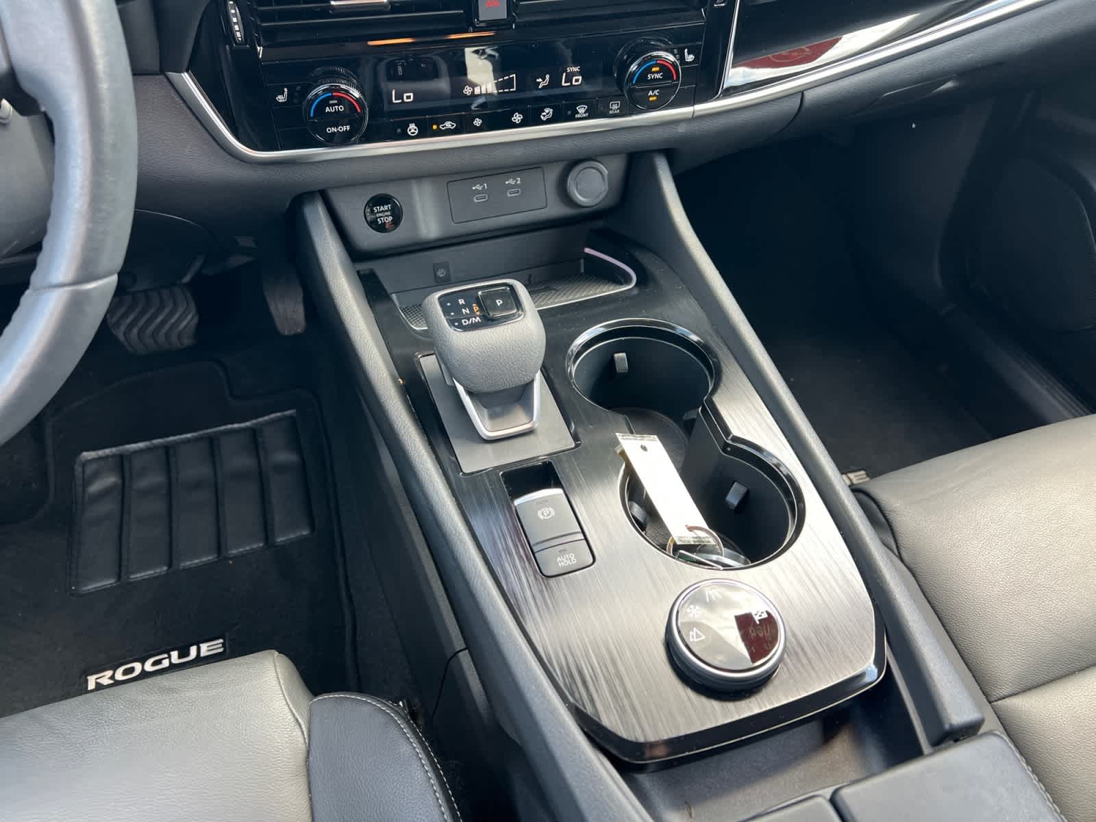 2024 Nissan Rogue SL