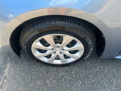 2022 Toyota Corolla LE CVT (Natl)