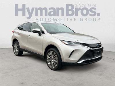 2022 Toyota Venza XLE AWD (SE)