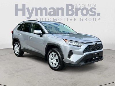 2019 Toyota RAV4 LE AWD (Natl)