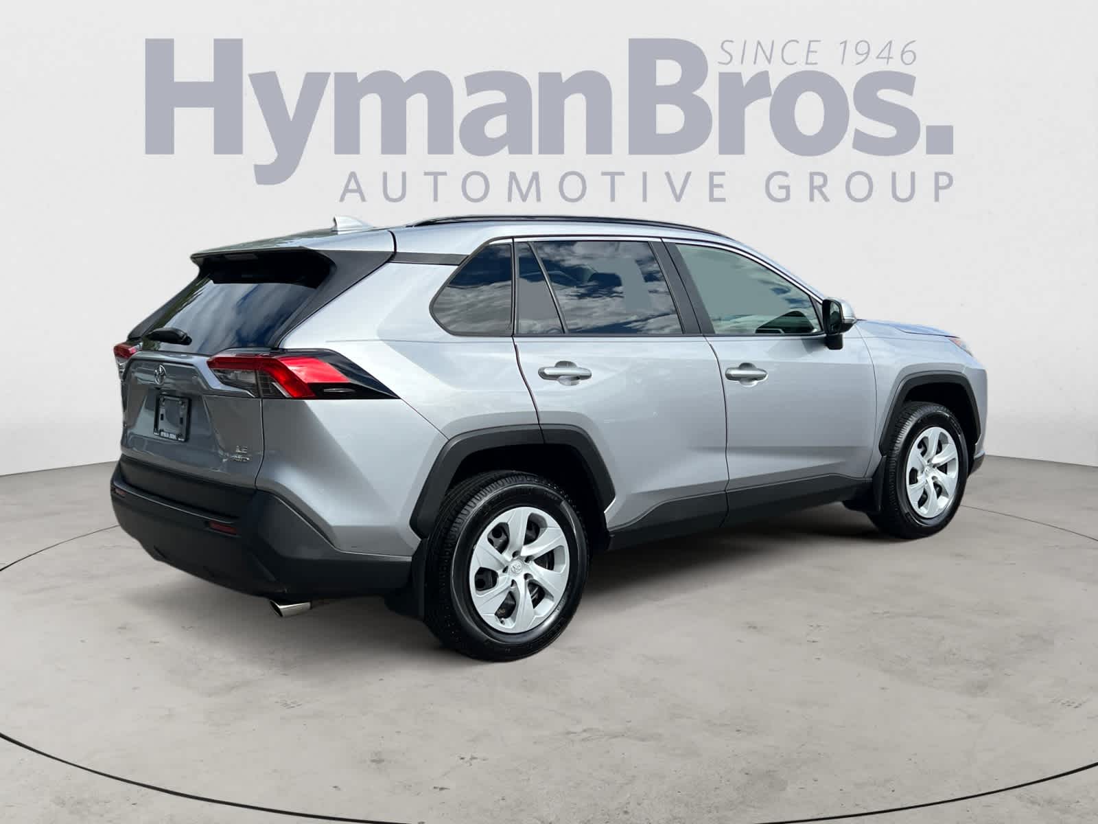 2019 Toyota RAV4 LE AWD (Natl)