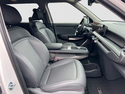 2024 Kia EV9 Light Long Range RWD