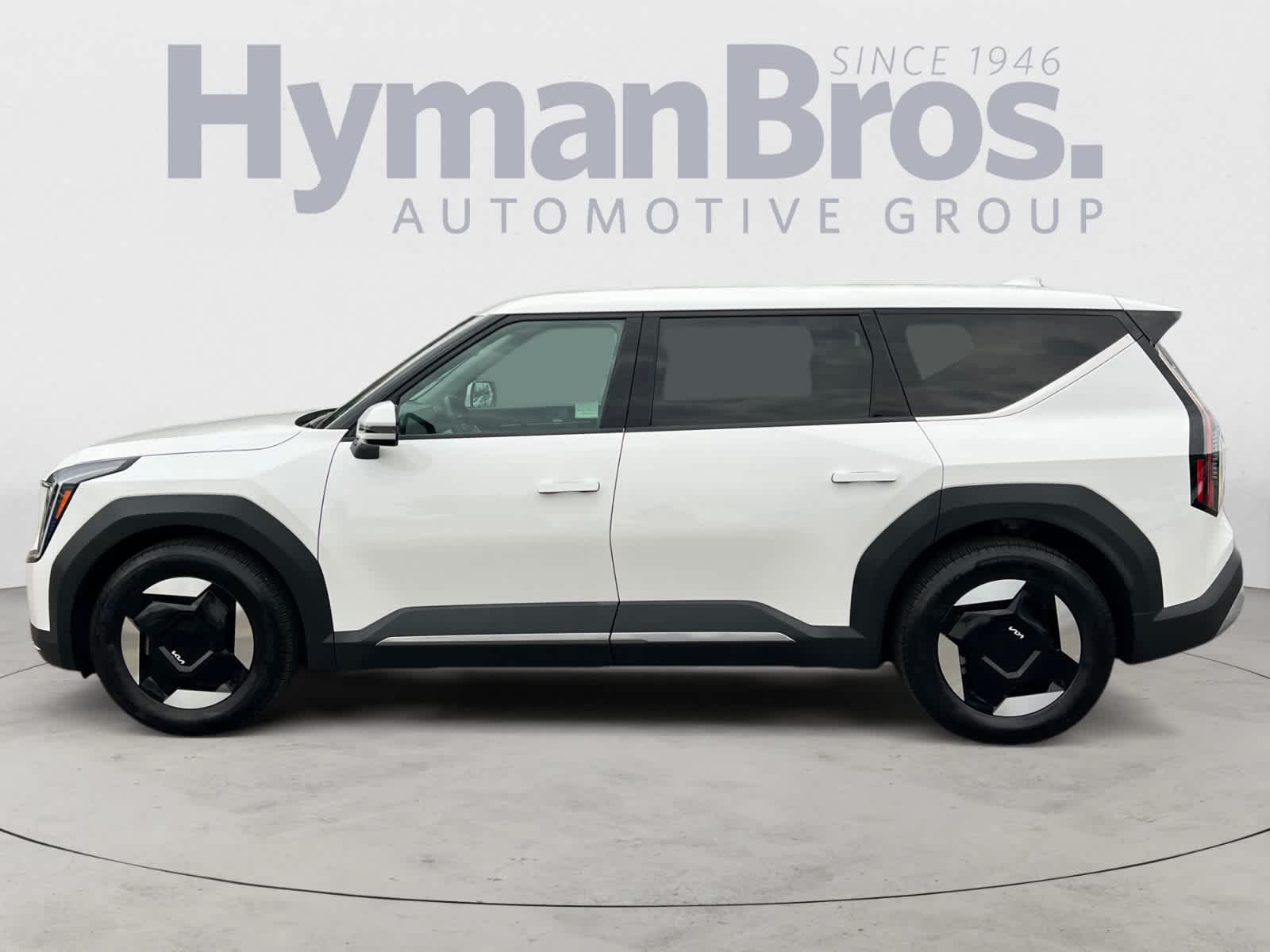 2024 Kia EV9 Light Long Range RWD