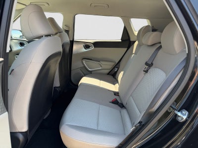 2023 Kia Soul LX IVT