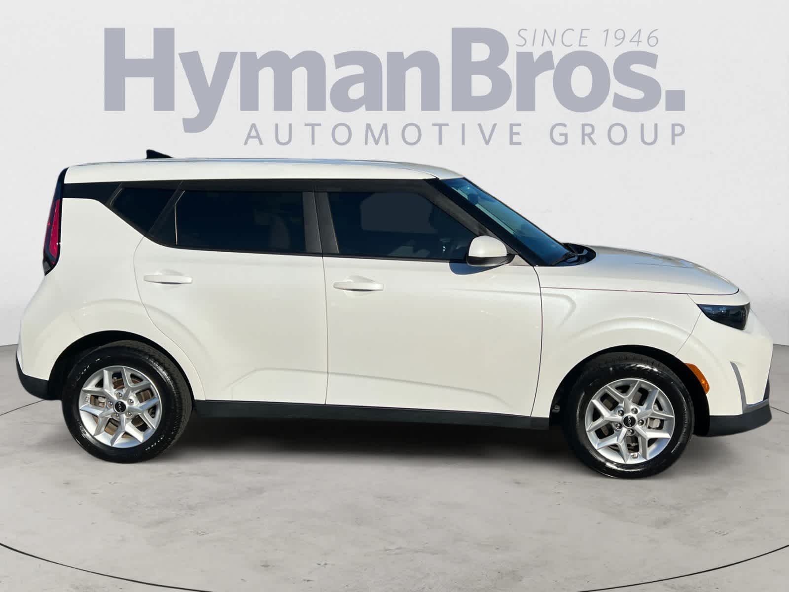 2024 Kia Soul LX IVT