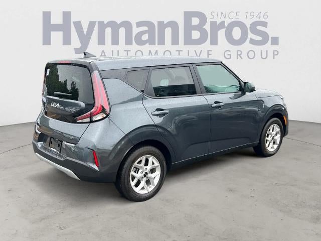 2025 Kia Soul LX FWD