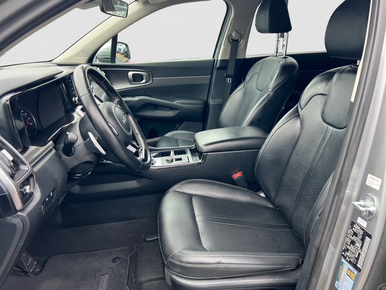 2022 Kia Sorento Hybrid S FWD