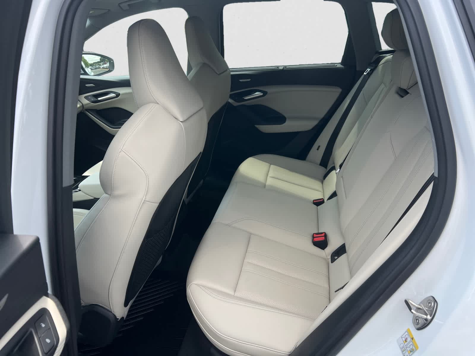 2025 Audi Q6 e-tron Premium Plus quattro