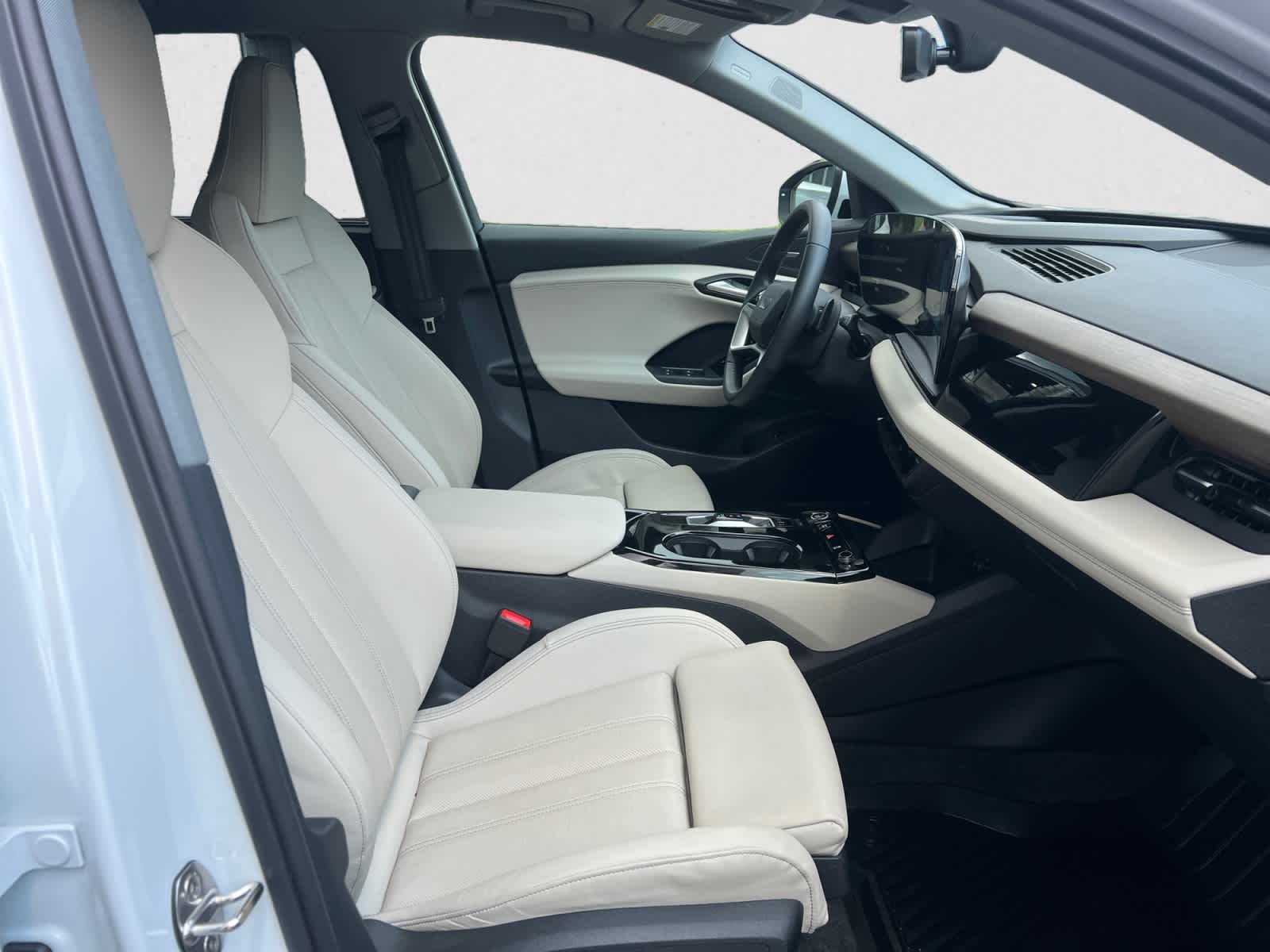 2025 Audi Q6 e-tron Premium Plus quattro