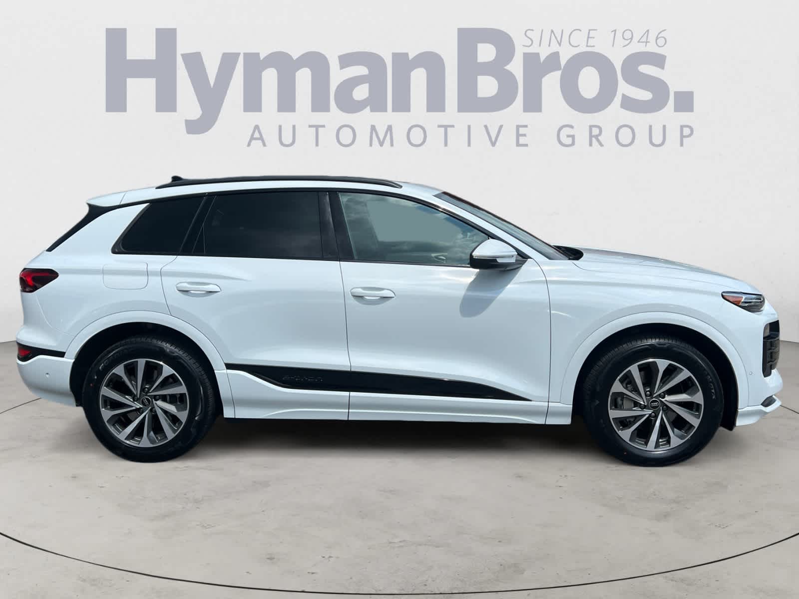 2025 Audi Q6 e-tron Premium Plus quattro