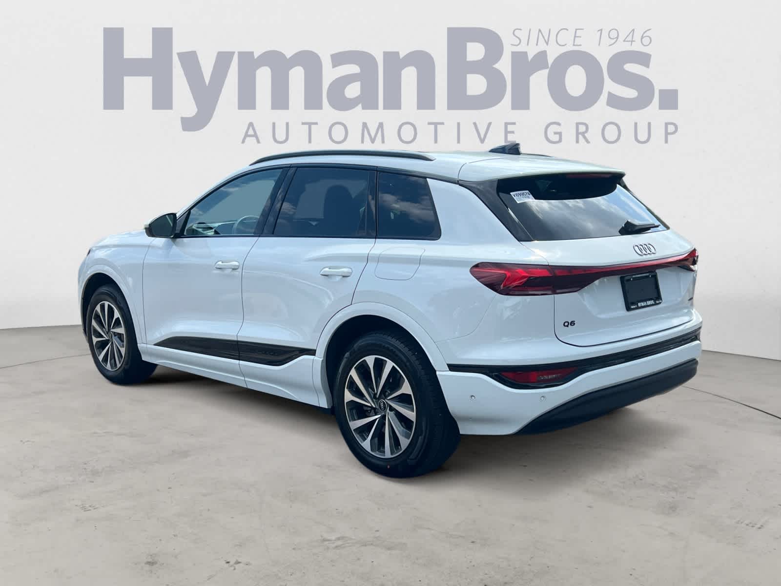 2025 Audi Q6 e-tron Premium Plus quattro