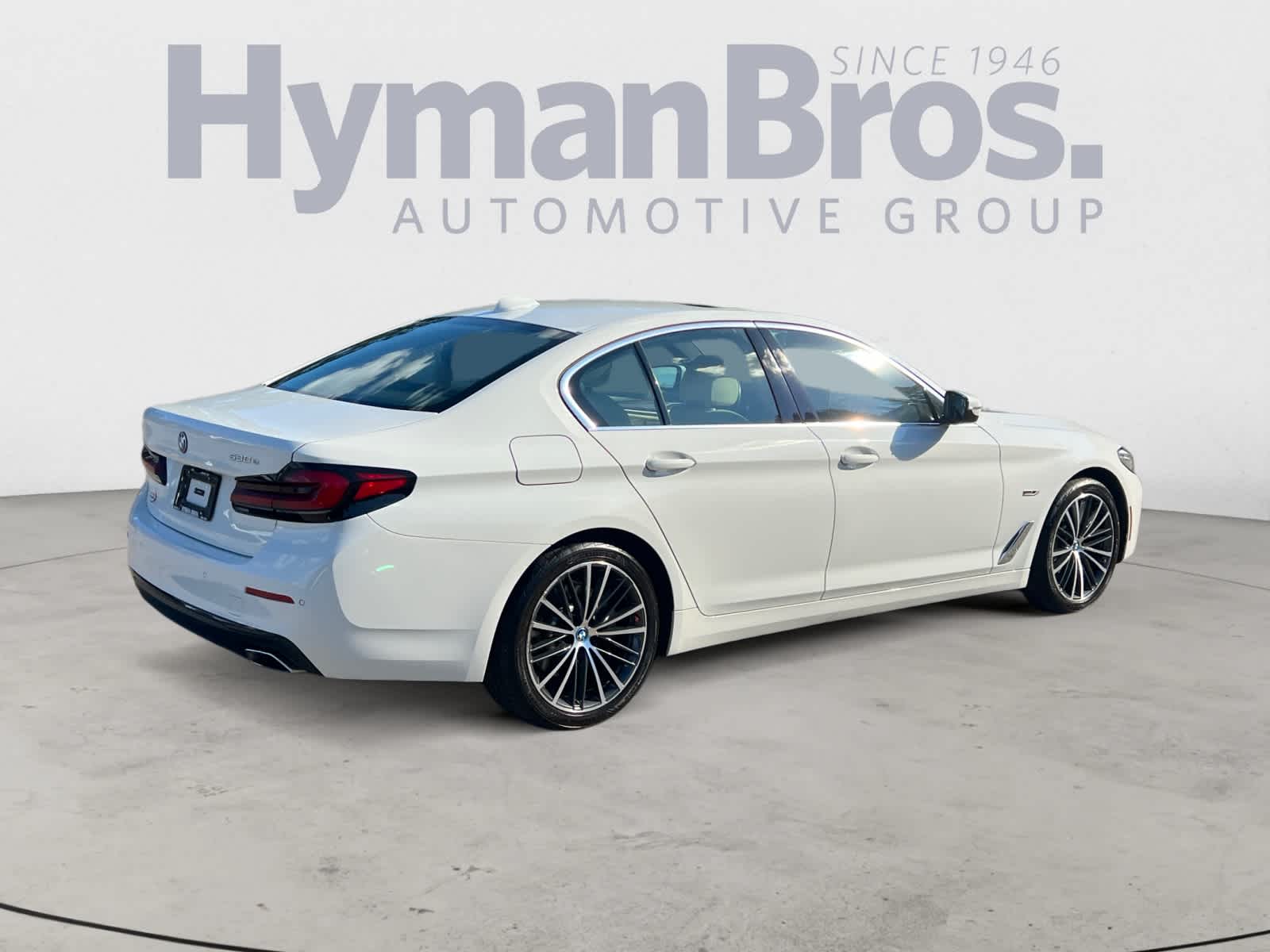 2023 BMW 530e Plug-In Hybrid