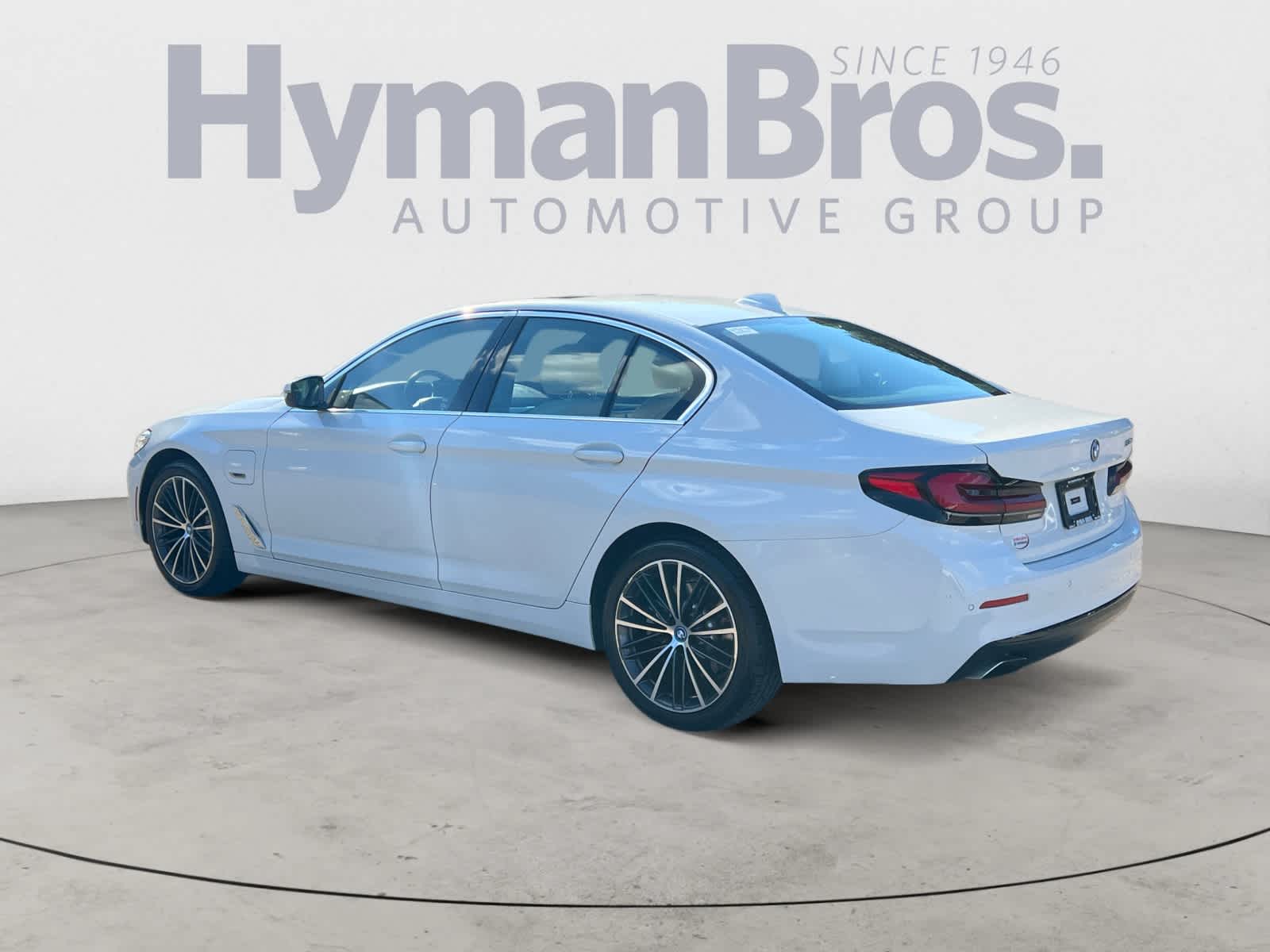 2023 BMW 530e Plug-In Hybrid