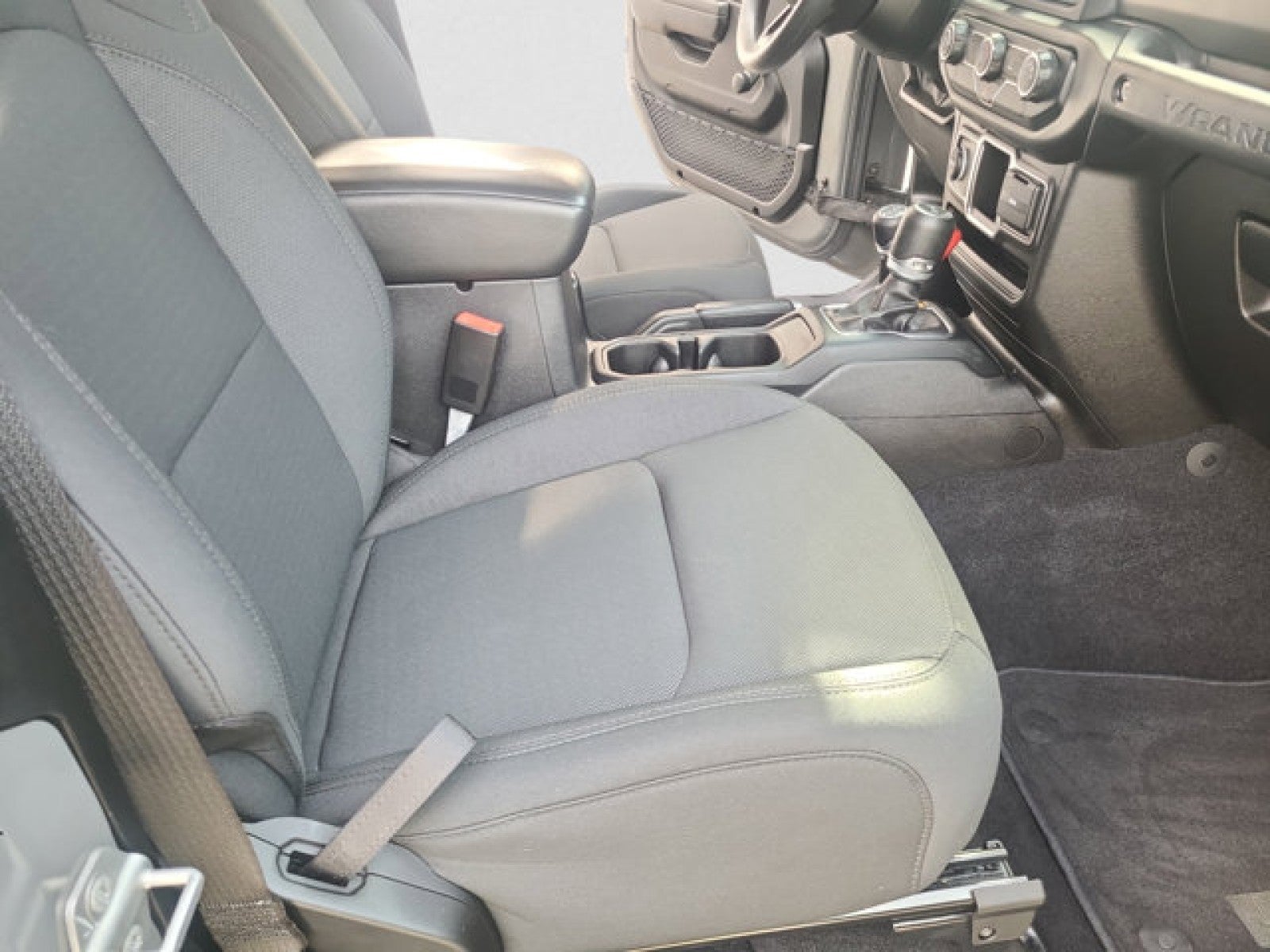 2021 Jeep Wrangler Sport 4X4