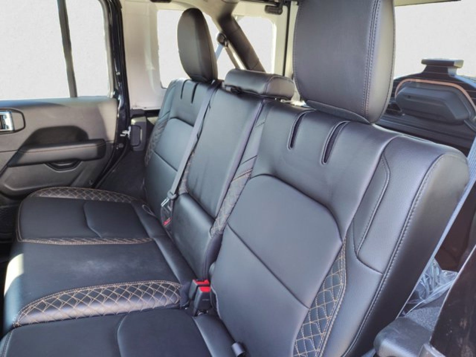 2023 Jeep Wrangler 4xe Sahara High Altitude, Sky One-Touch Top