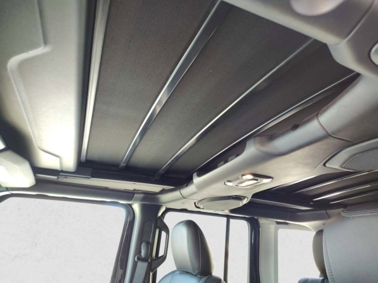 2023 Jeep Wrangler 4xe Sahara | Sky One-Touch Power Top