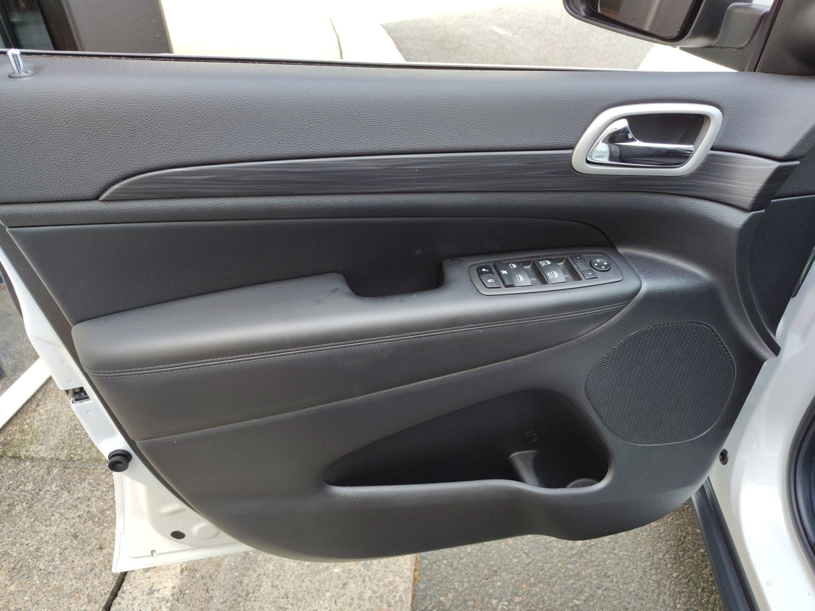 2022 Jeep Grand Cherokee WK Laredo E 4x4