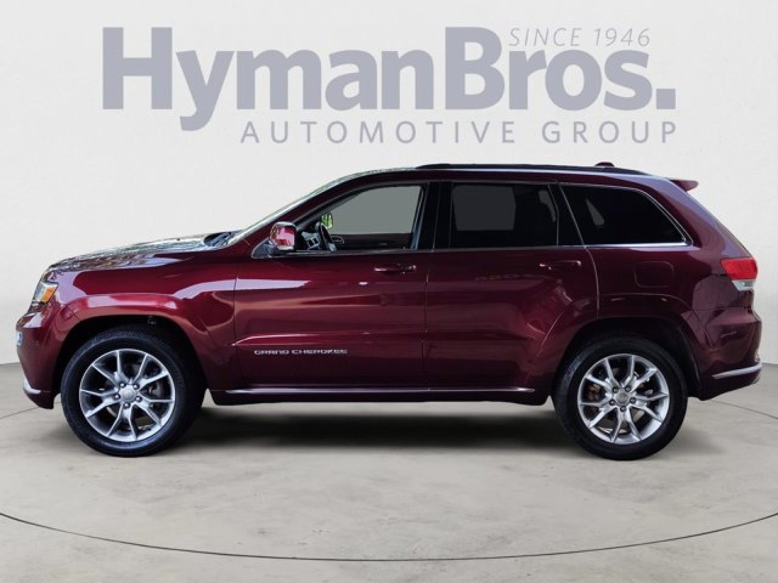 2016 Jeep Grand Cherokee Summit 4WD | Local One-Owner
