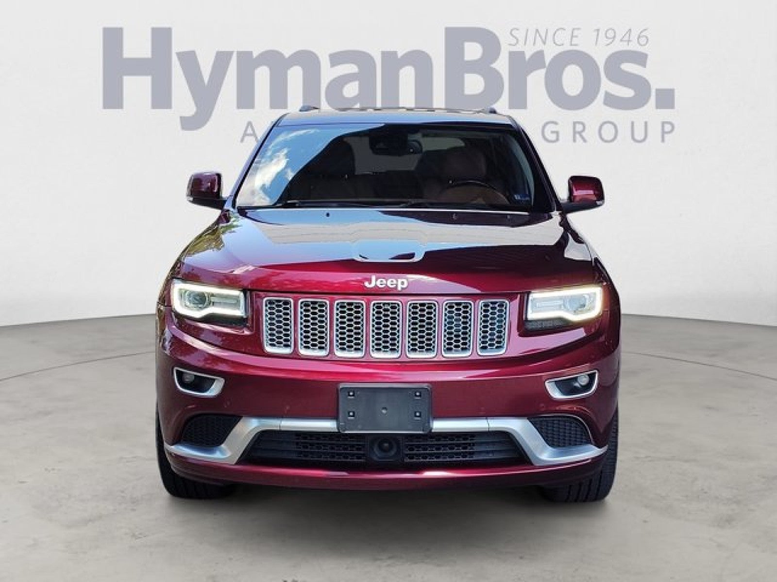 2016 Jeep Grand Cherokee Summit 4WD | Local One-Owner