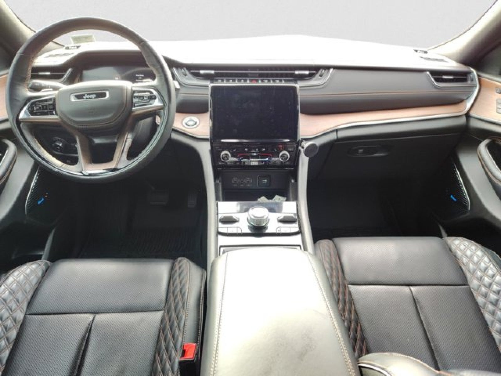 2022 Jeep Grand Cherokee Summit 4x4 | Luxury, Protech, $66k MSRP