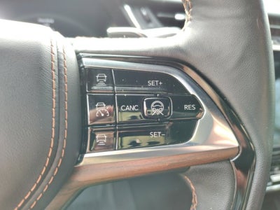 2022 Jeep Grand Cherokee Summit 4x4 | Luxury, Protech, $66k MSRP