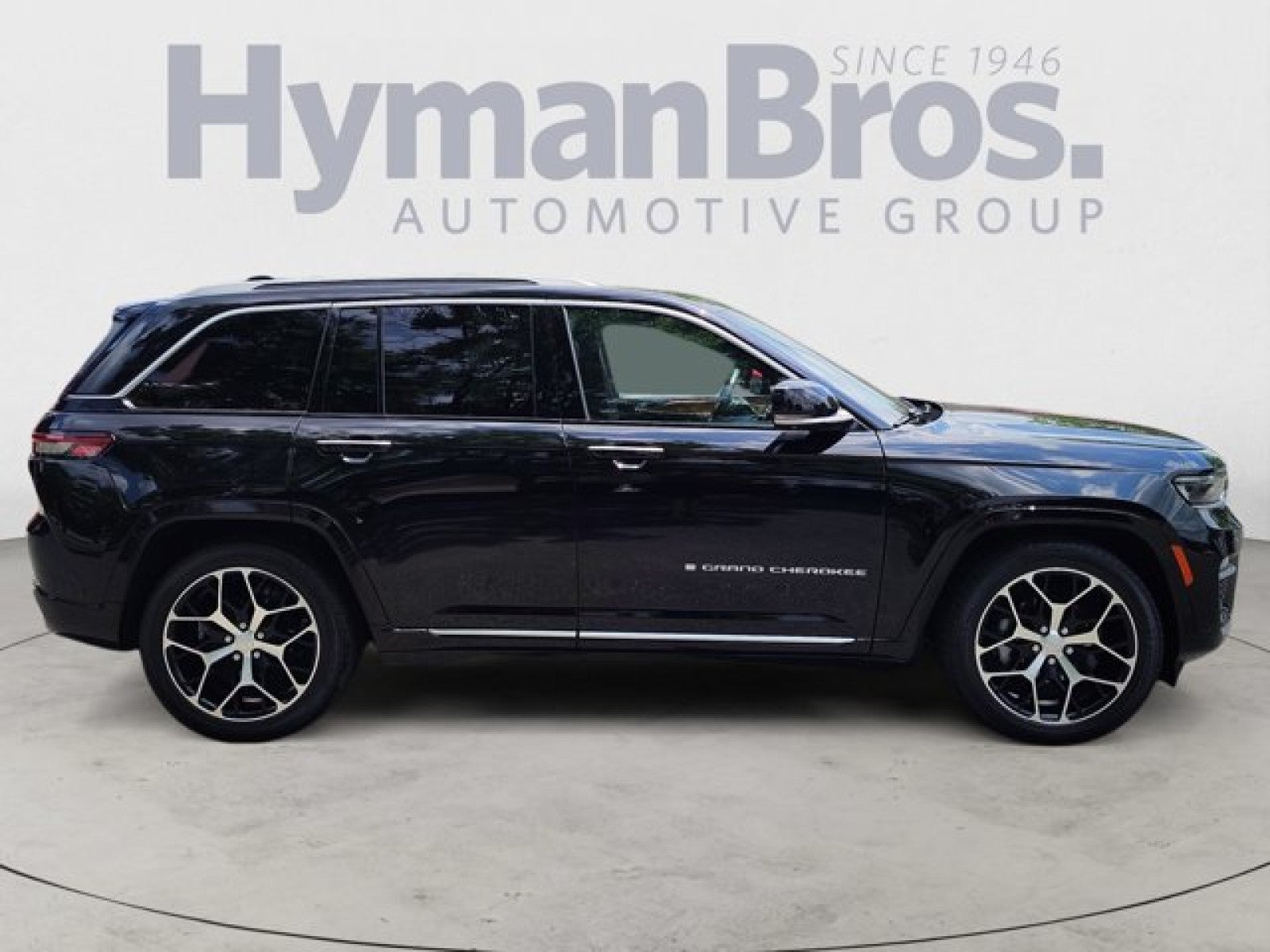 2023 Jeep Grand Cherokee Summit Reserve 4x4 | $72k MSRP
