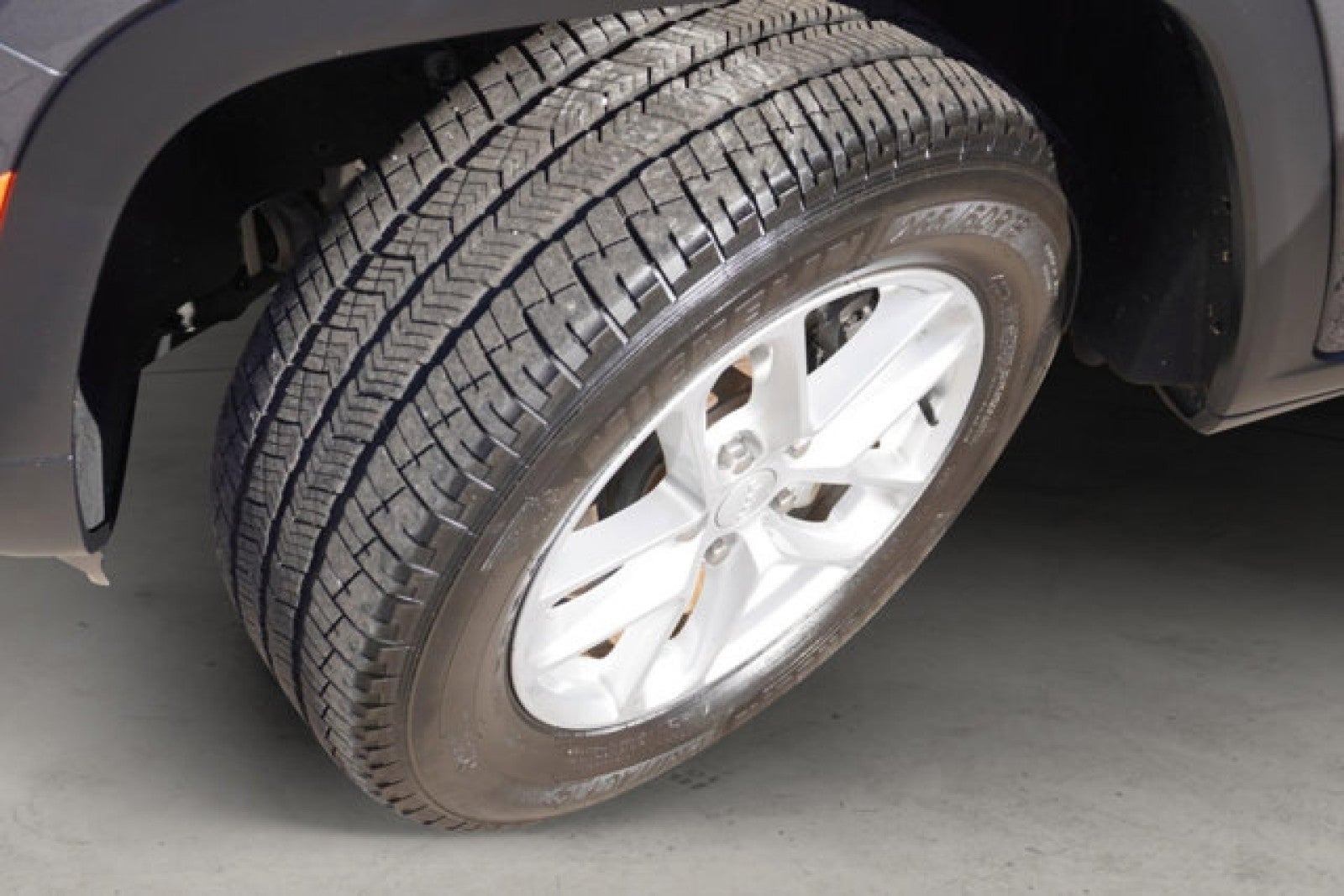 2022 Jeep Grand Cherokee L Laredo L 4x4 | Bucket seats, luxury tech pack